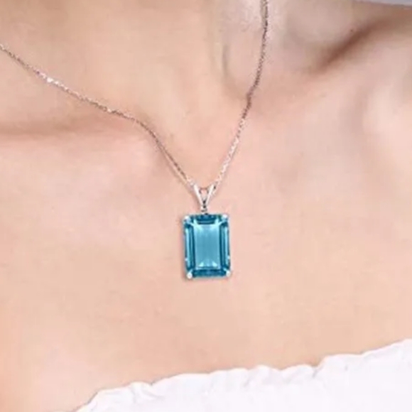 SWISS BLUE TOPAZ 8 CARAT PENDANT NECKLACE 20 in - Picture 2 of 2